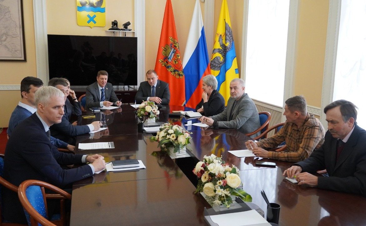 Андрей Шевченко провел в регионе совещание с представителями малого и среднего бизнеса