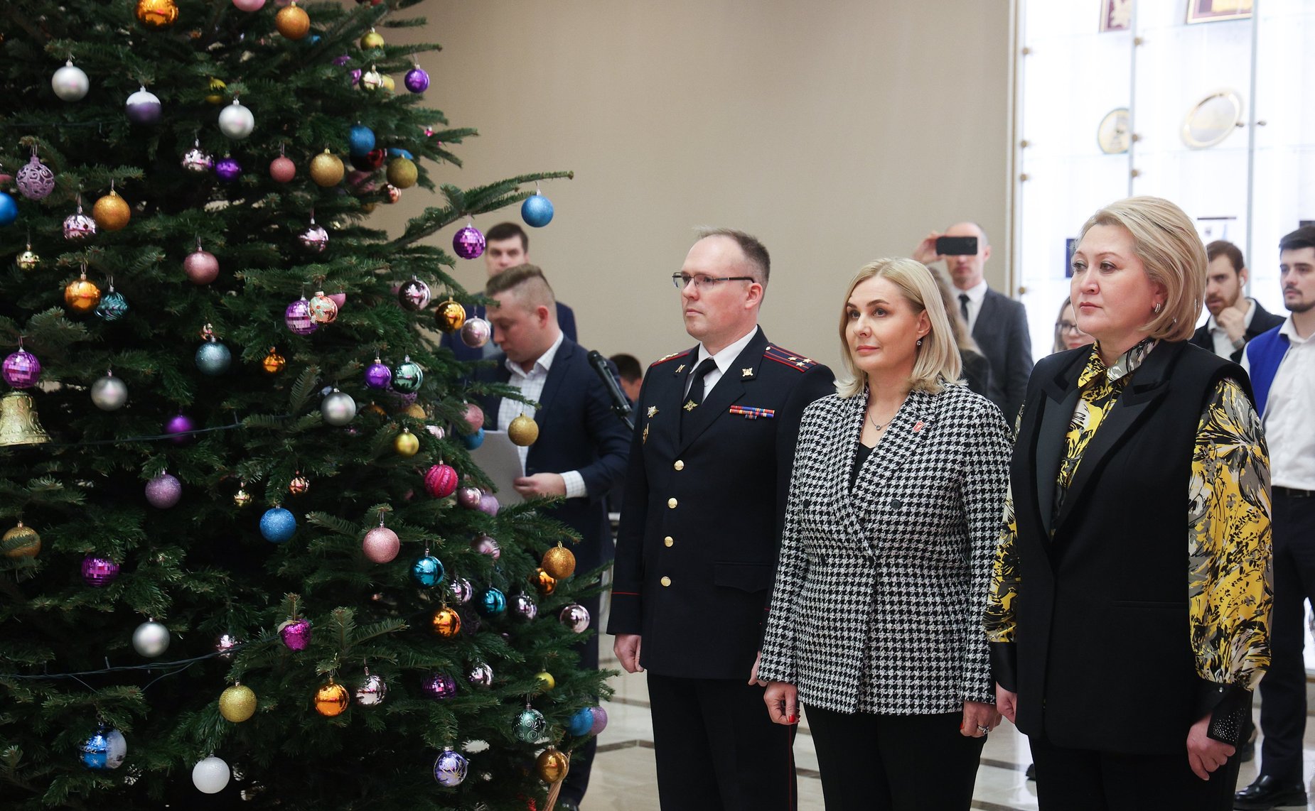 Лилия Гумерова приняла участие в торжественной церемонии вручения паспортов юным гражданам страны