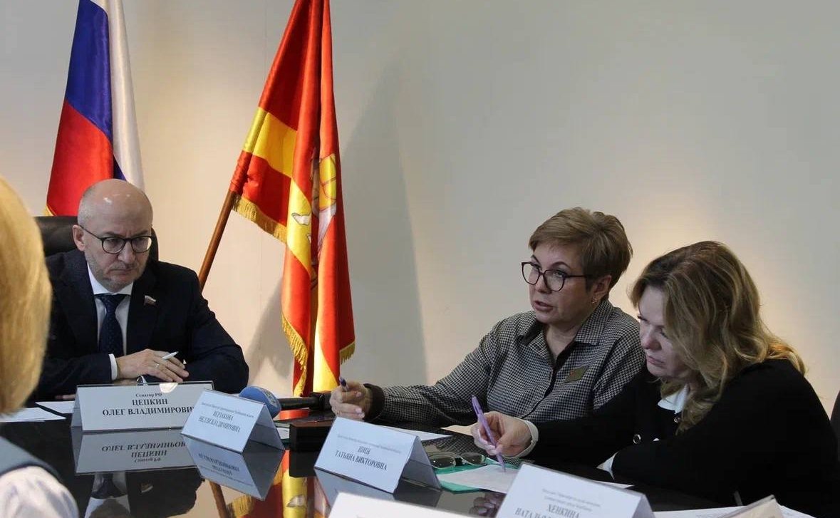 Олег Цепкин провёл приём граждан в Челябинске