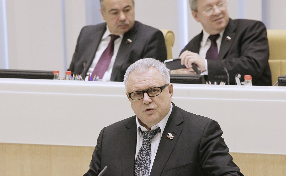 Триста двадцать пятое заседание Совета Федерации