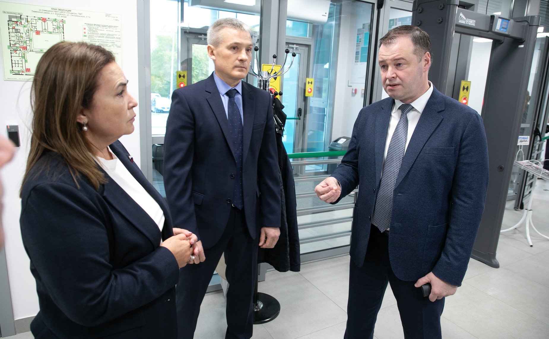 Сенаторы посетили Центр физкультурной и спортивной работы «Олимпия» Тюменского муниципального района