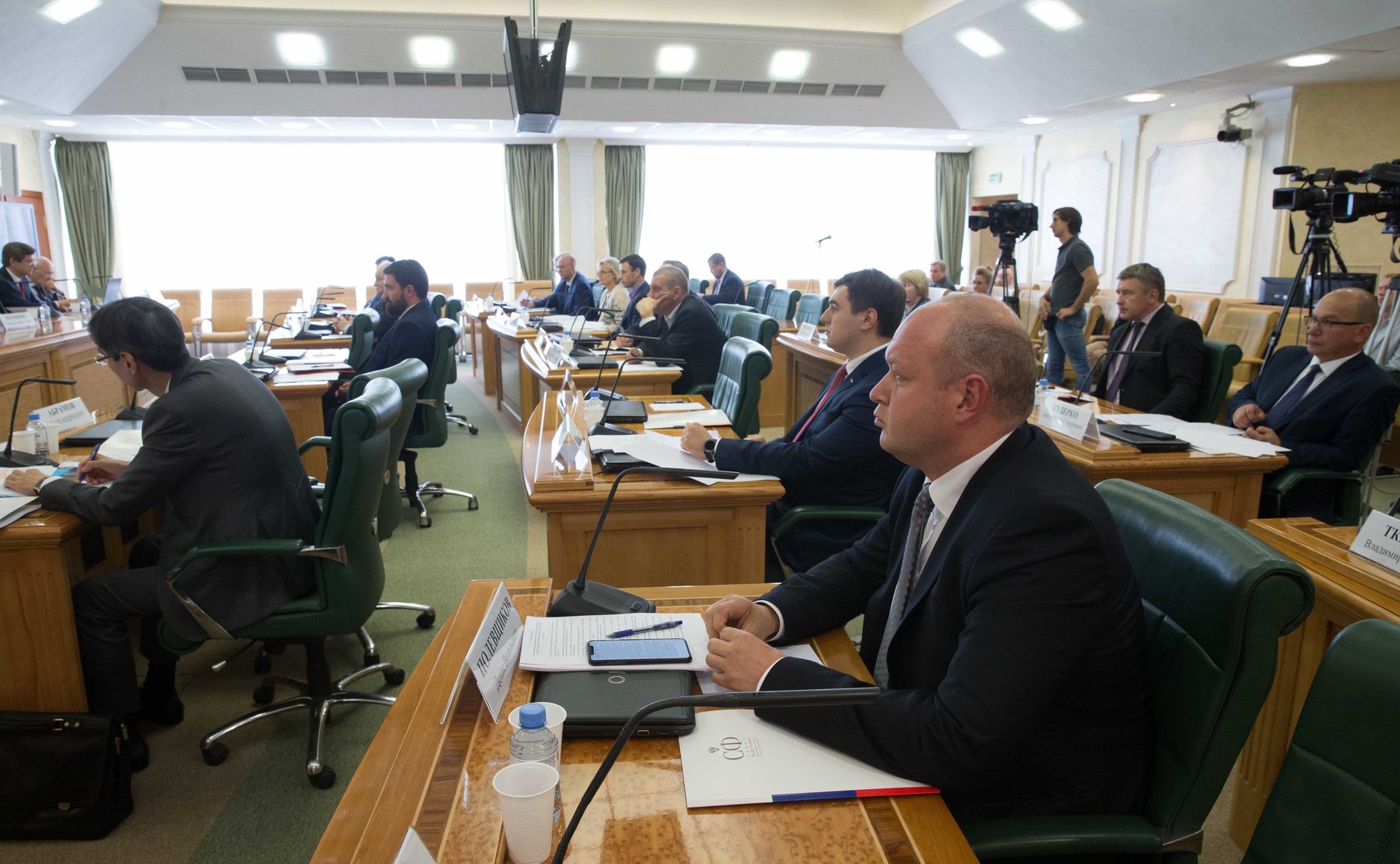 Заседание рабочей группы при Комитета СФ по экономической политике по вопросам государственной политики в сфере авиастроения