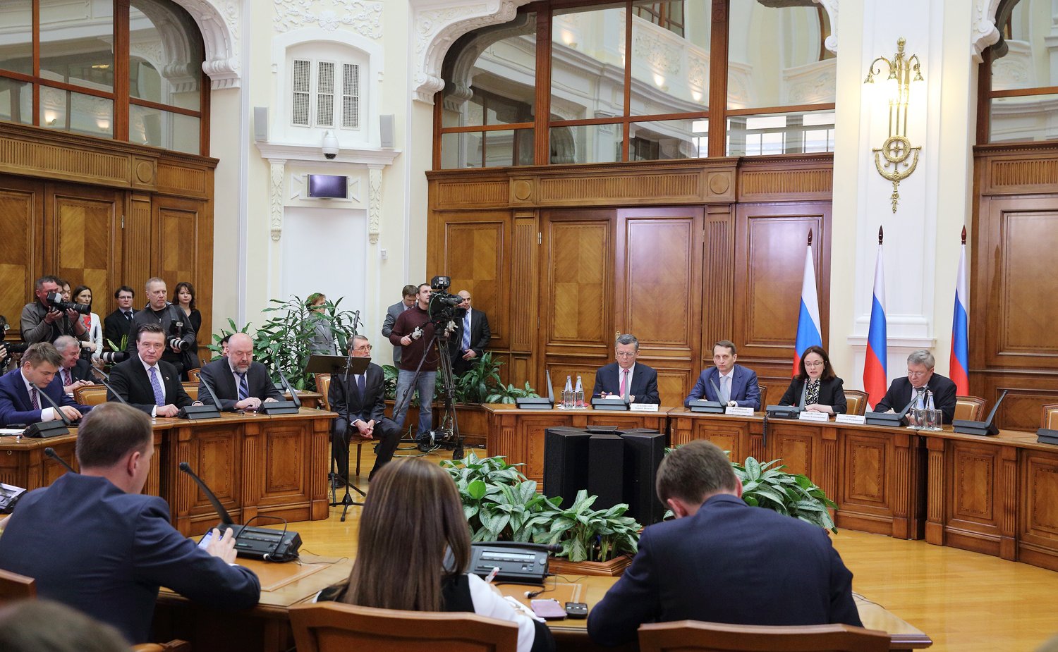 11-12 А. Торшин Центробанк о символе рубля 4