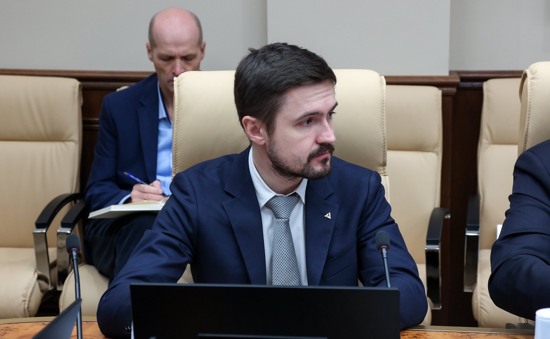 Круглый стол Комитета Совета Федерации по экономической политике «Локализация производства автомобилей в Российской Федерации: проблемы и пути решения»