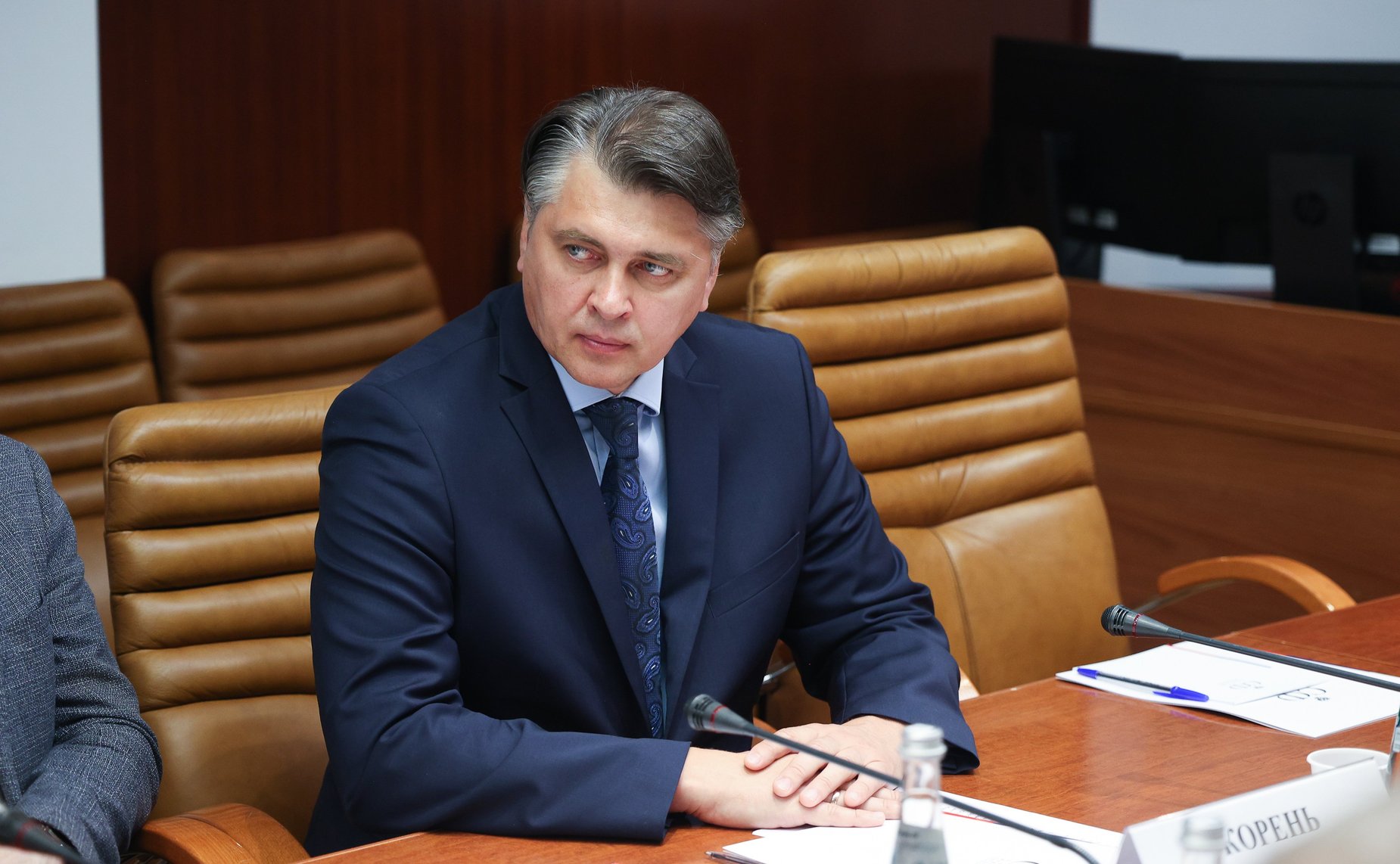 Заседание секции «Цифровая трансформация транспорта» на тему «Обсуждение концепций логистического проекта-международного транспорта БАС-Хаба с применением беспилотных летательных аппаратов между Россией и Китаем»