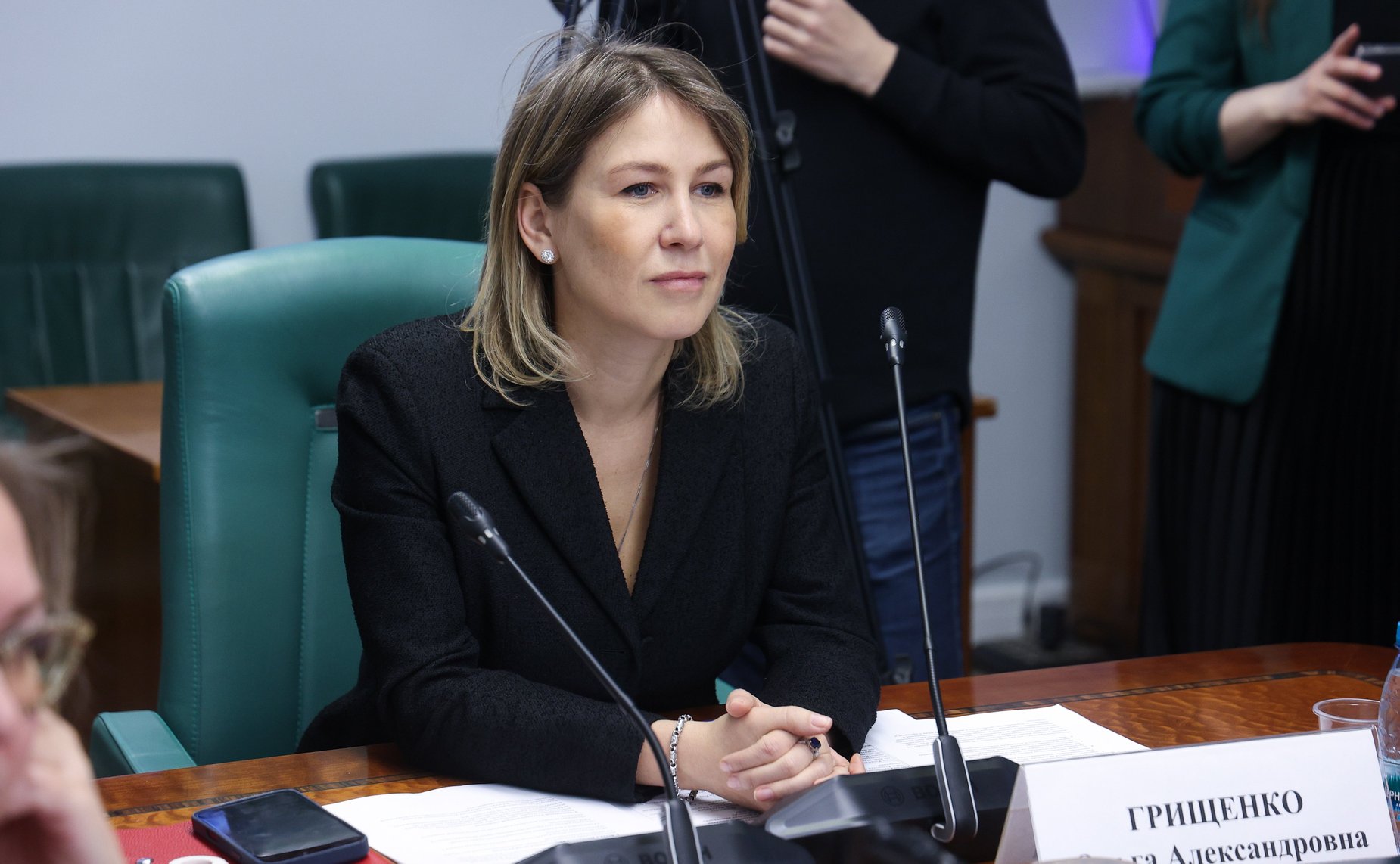 Круглый стол на тему «Индустрия красоты как драйвер развития креативной экономики. Продвижение национальной идентичности и развитие инноваций»