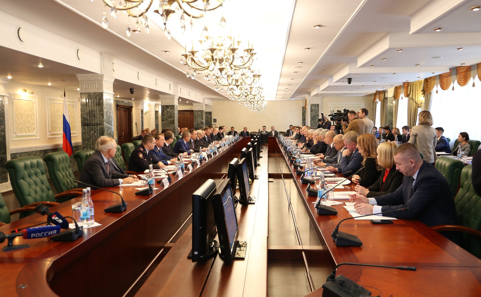 Константин Косачев принял участие в заседании Ассоциации законодательных органов государственной власти субъектов Российской Федерации Приволжского федерального округа