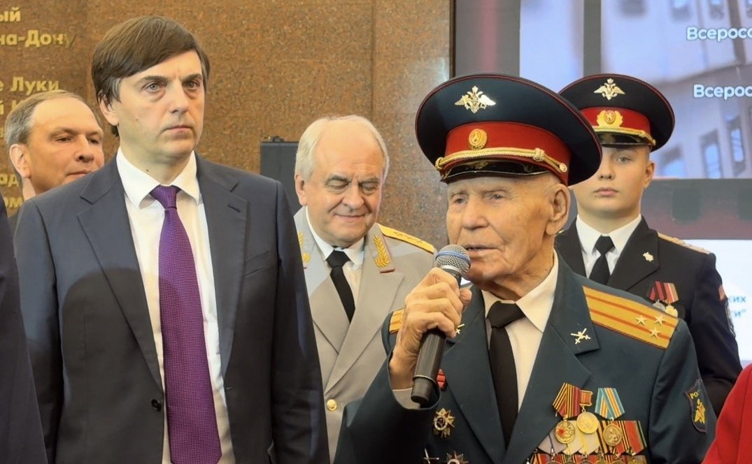 Сенаторы РФ приняли участие в торжественной церемонии награждения победителей и призеров Всероссийского конкурса исследовательских проектов «Без срока давности» и Всероссийского фестиваля методических разработок по кинопедагогике «Лента памяти»