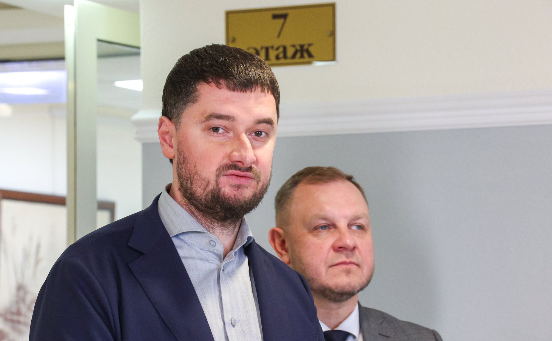 Торжественное открытие выставки Народного художника РФ Людмилы Юга «Нить времен. Подвиг Победы»