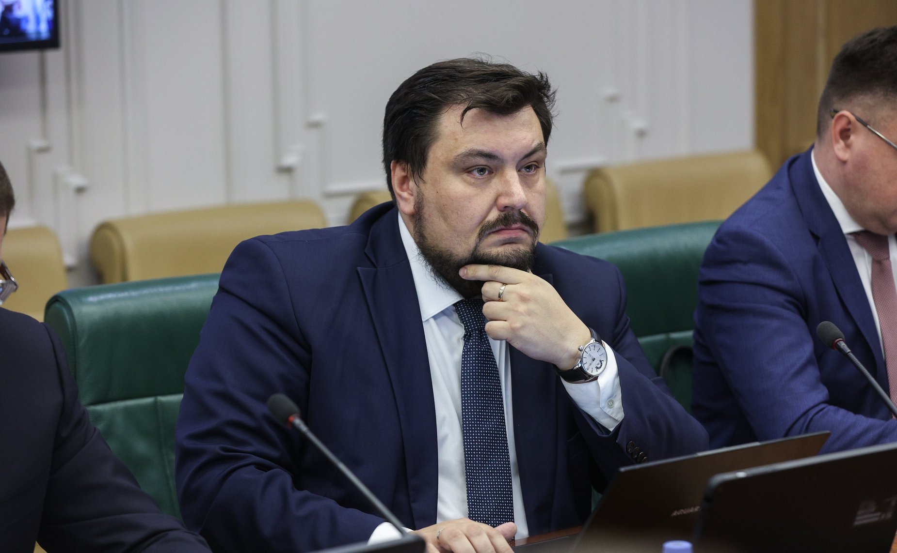 Круглый стол Комитета СФ по экономической политике «О перспективах развития производства и использования электротранспортных средств и создания зарядной инфраструктуры»