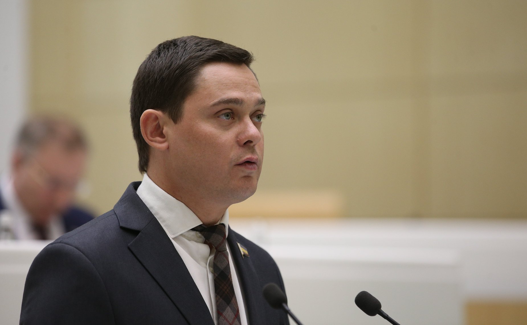 Пленарное заседание Форума молодых парламентариев: «Молодежь XXI века: сберегая наследие, развивая сотрудничество, приближая будущее»