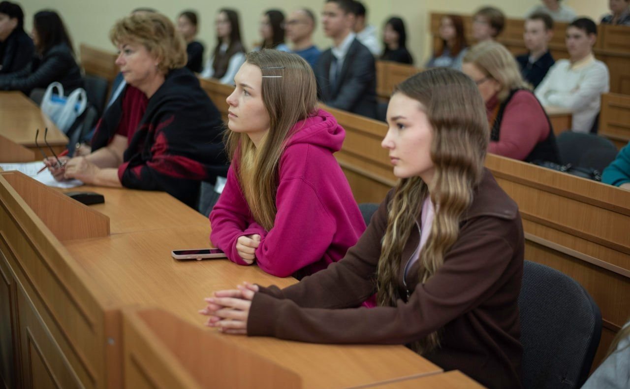 Екатерина Алтабаева выступила на конференции учителей курса