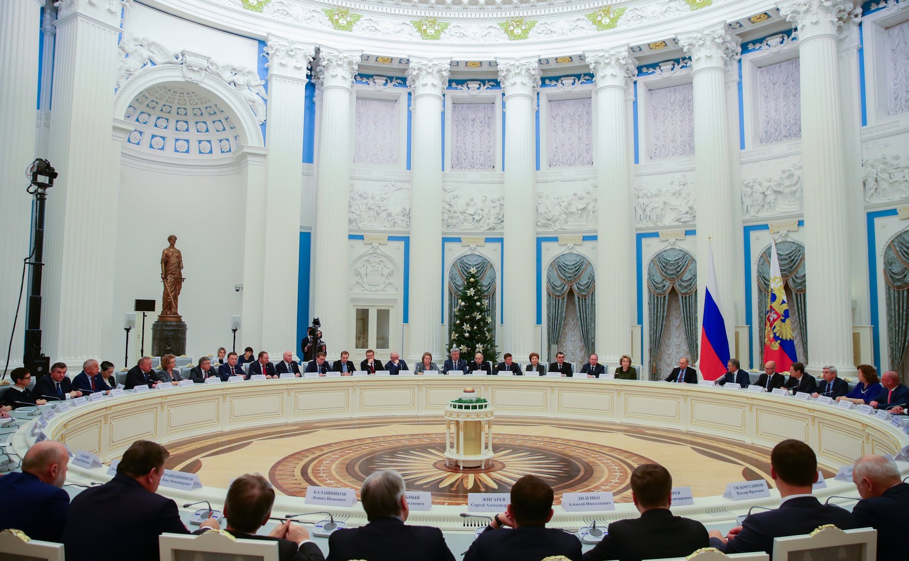 Встреча Президента РФ Владимира Путина с руководством Совета Федерации и Государственной Думы