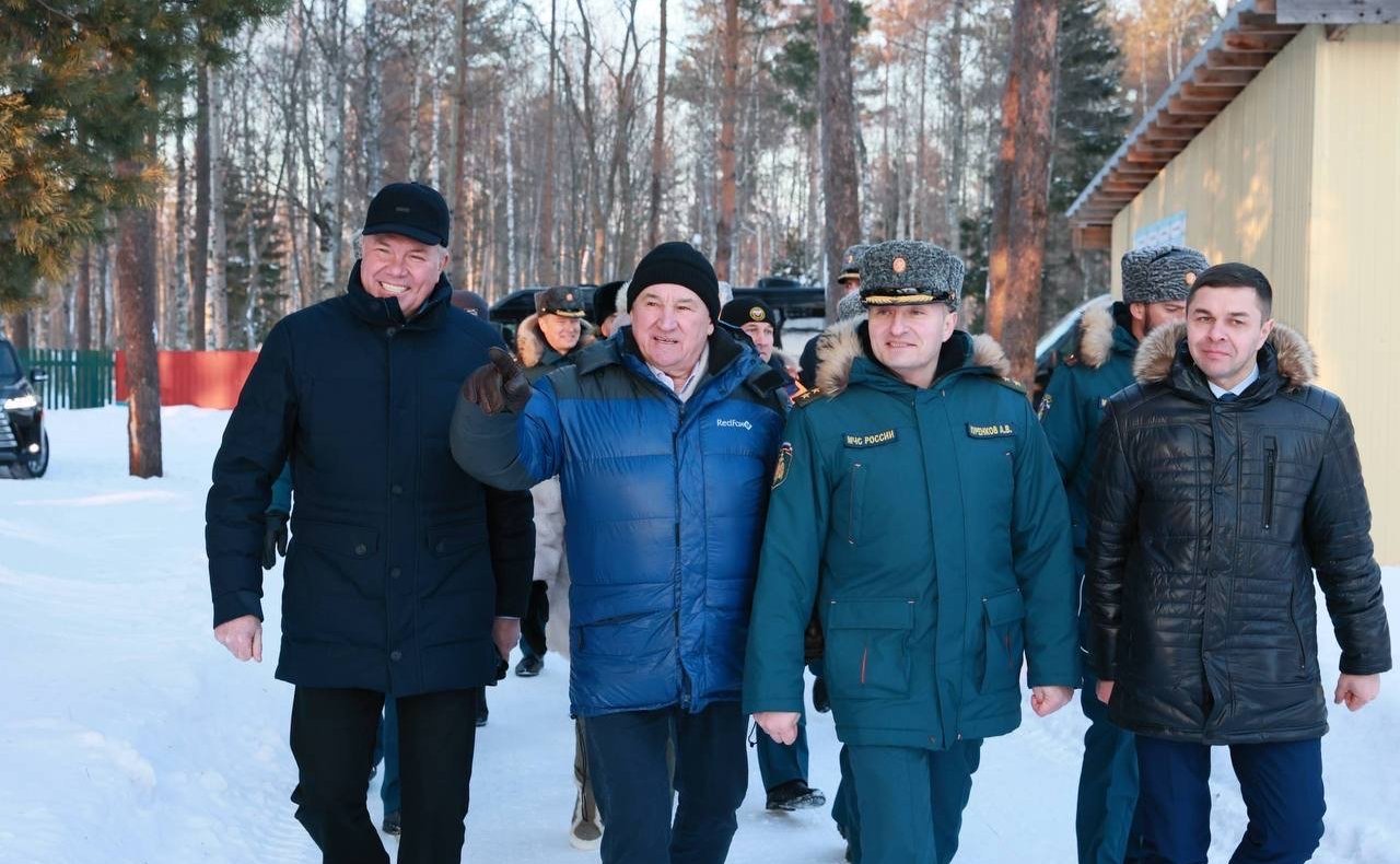 Юрий Воробьев открыл в Вытегре фестиваль водолазных профессий «Русский лед – 2023»