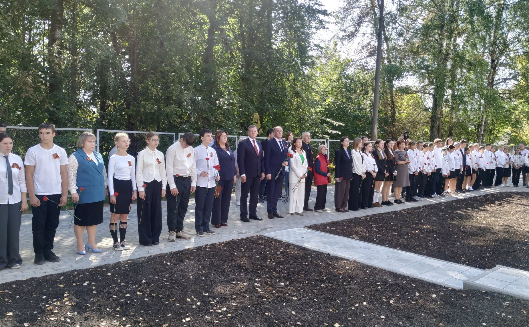 Андрей Епишин принял участие в открытии Памятного знака Герою Советского Союза Сергею Ушакову