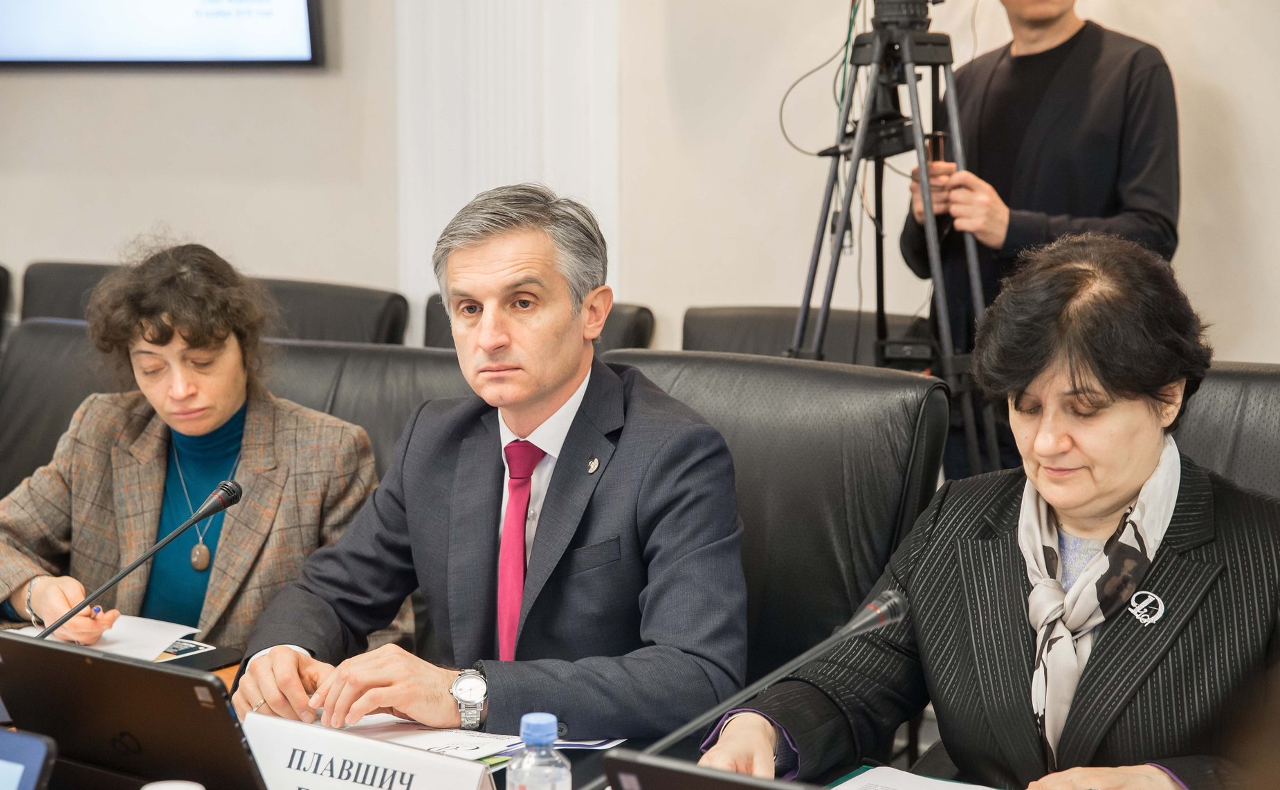 «Круглый стол» на тему «Антибиотикорезистентность как глобальный вызов человечеству: проблемы и пути решения»