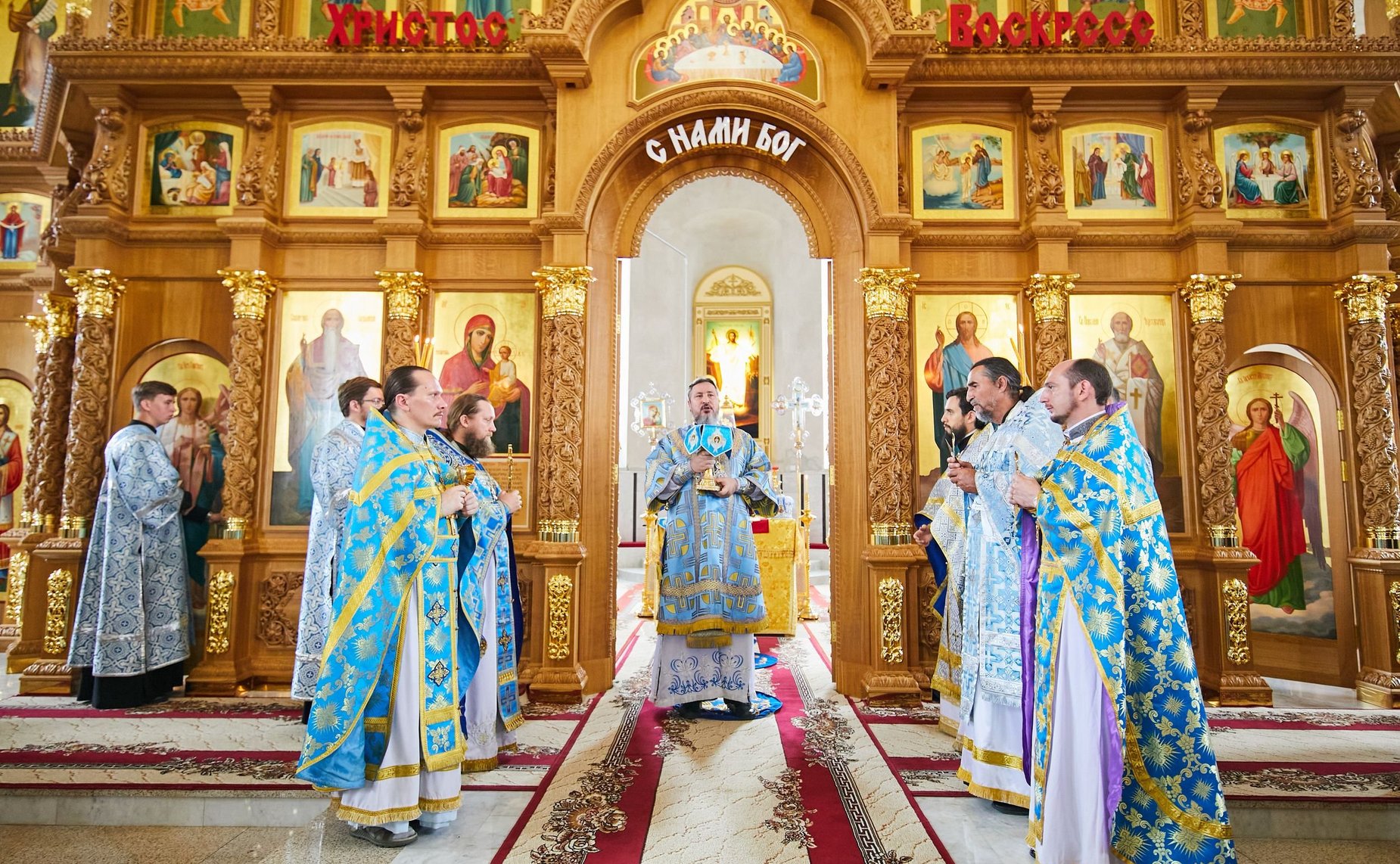 Николай Федоров принял участие в церемонии передачи списка чудотворной иконы Божией Матери «Млекопитательница» Тихвинскому Богородицкому женскому монастырю в Цивильске