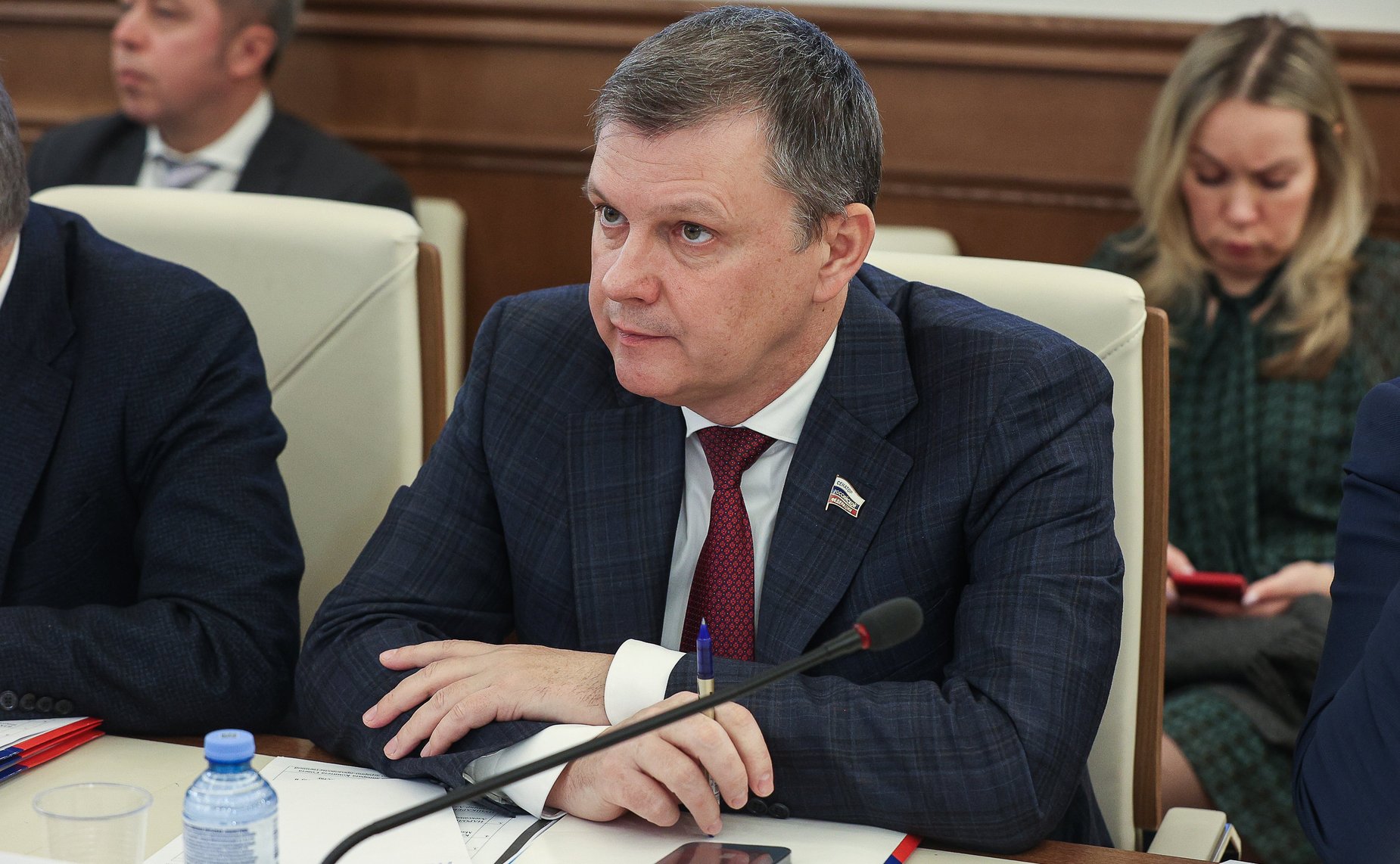 Александр Наролин