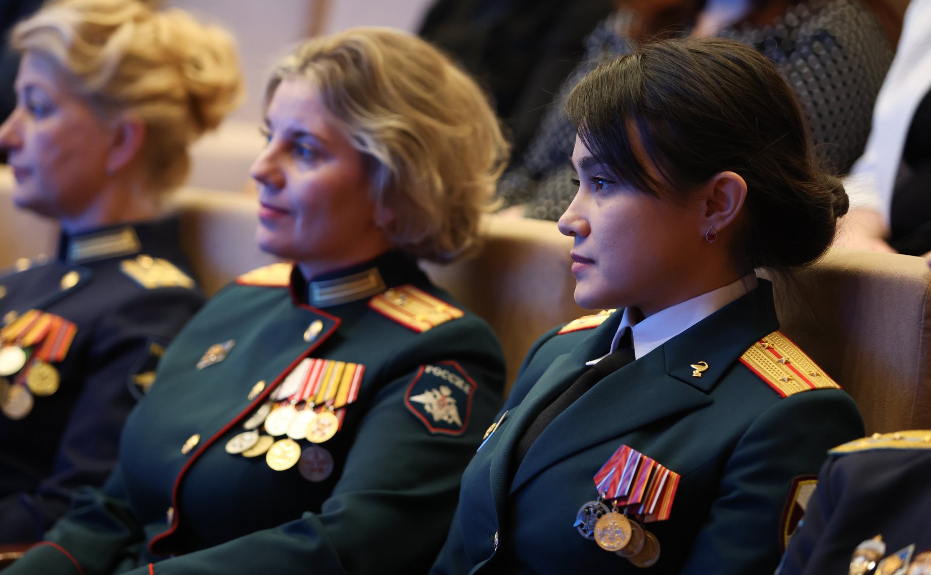 Инна Святенко открыла в Москве форум «Связь поколений»