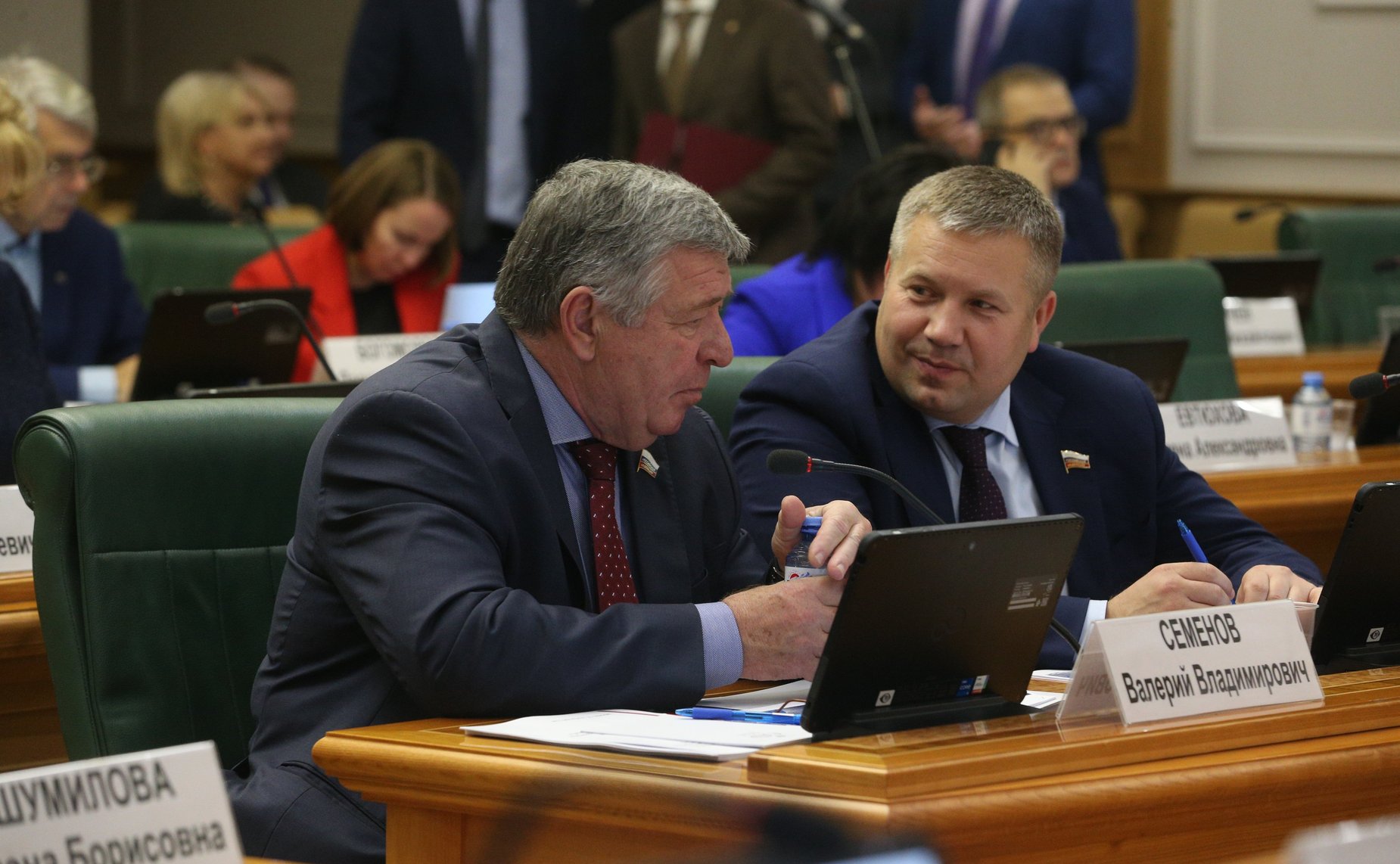 Заседание Совета по вопросам развития Дальнего Востока, Арктики и Антарктики на тему «Совершенствование законодательного обеспечения завоза продукции (товаров) в районы Крайнего Севера и приравненные к ним местности»