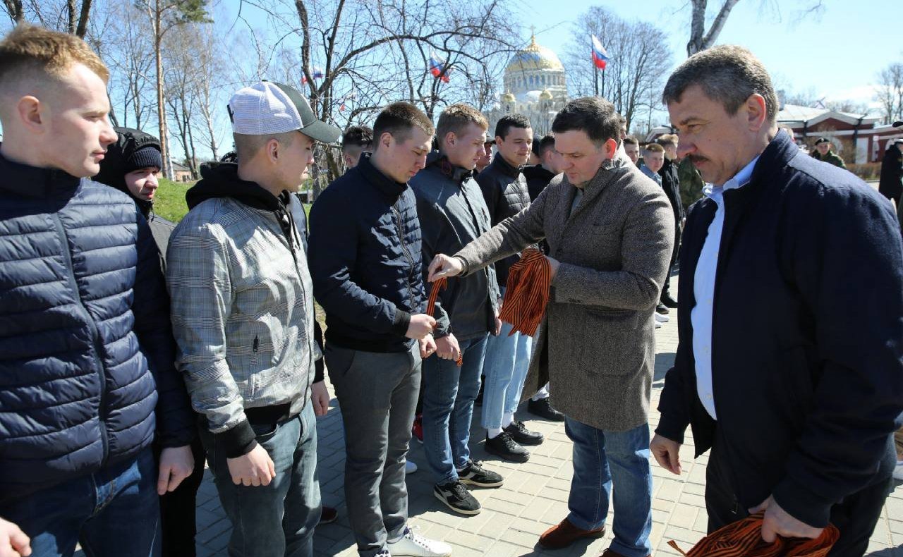 Сергей Перминов провел встречу с генеральным директором фонда «Кронштадтский Морской собор» Андреем Кононовым