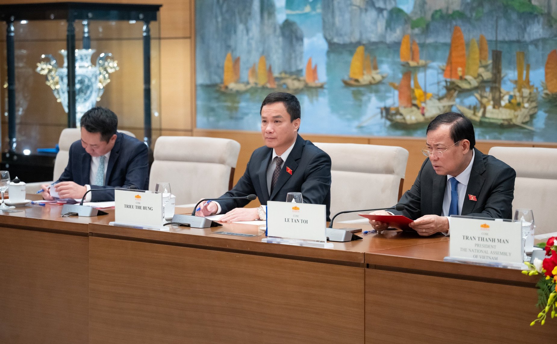 Делегация Совета Федерации во главе с первым заместителем Председателя СФ Андреем Яцкиным встретилась с Председателем Национального собрания Вьетнама Чан Тхань Маном