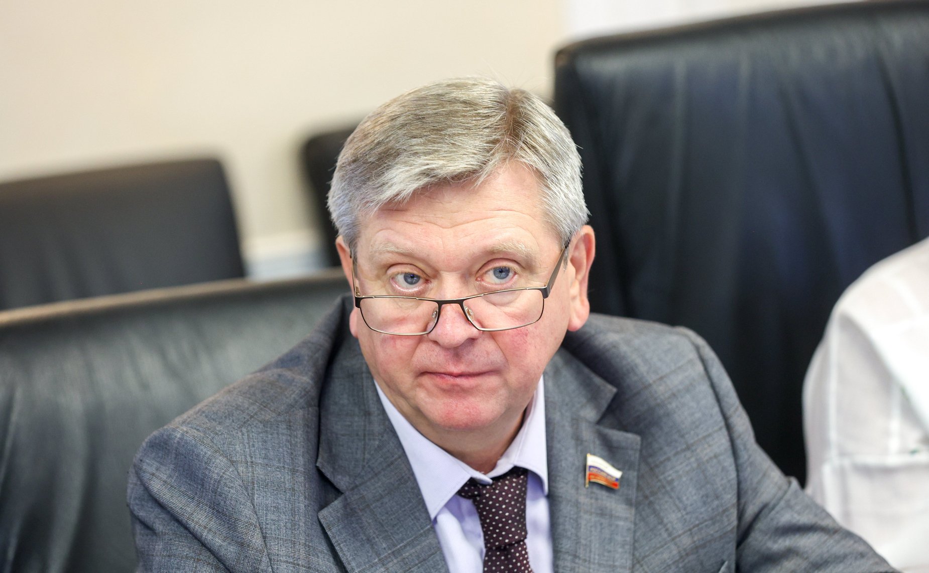 Александр Лутовинов