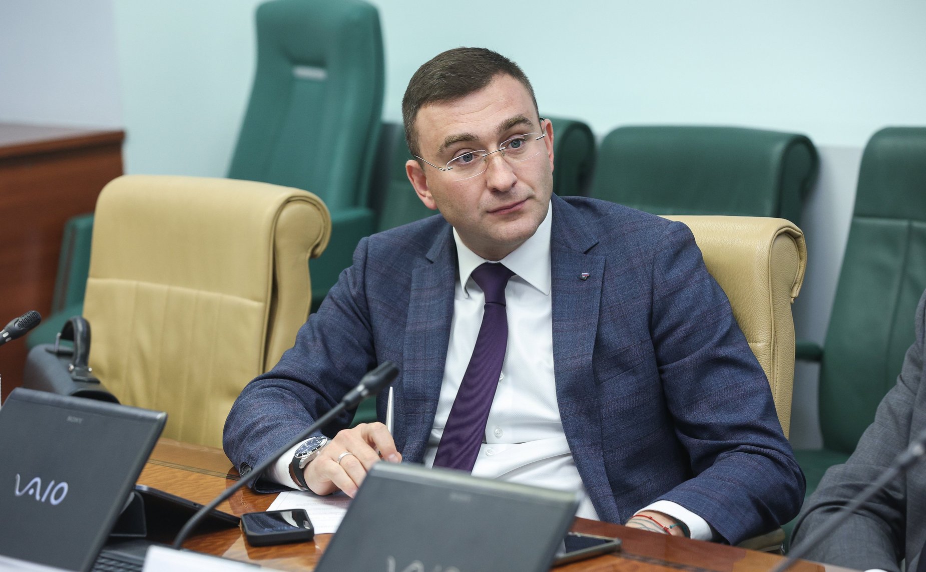 Круглый стол Комитета СФ по экономической политике на тему «Перспективы импортозамещения в дорожно-строительной отрасли»