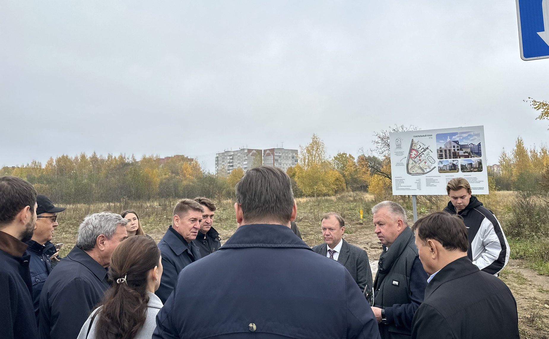 Сенаторы осмотрели площадки, отведенные под реализацию проектов комплексного развития территории и Церковь Иоанна Предтечи в Толчкове