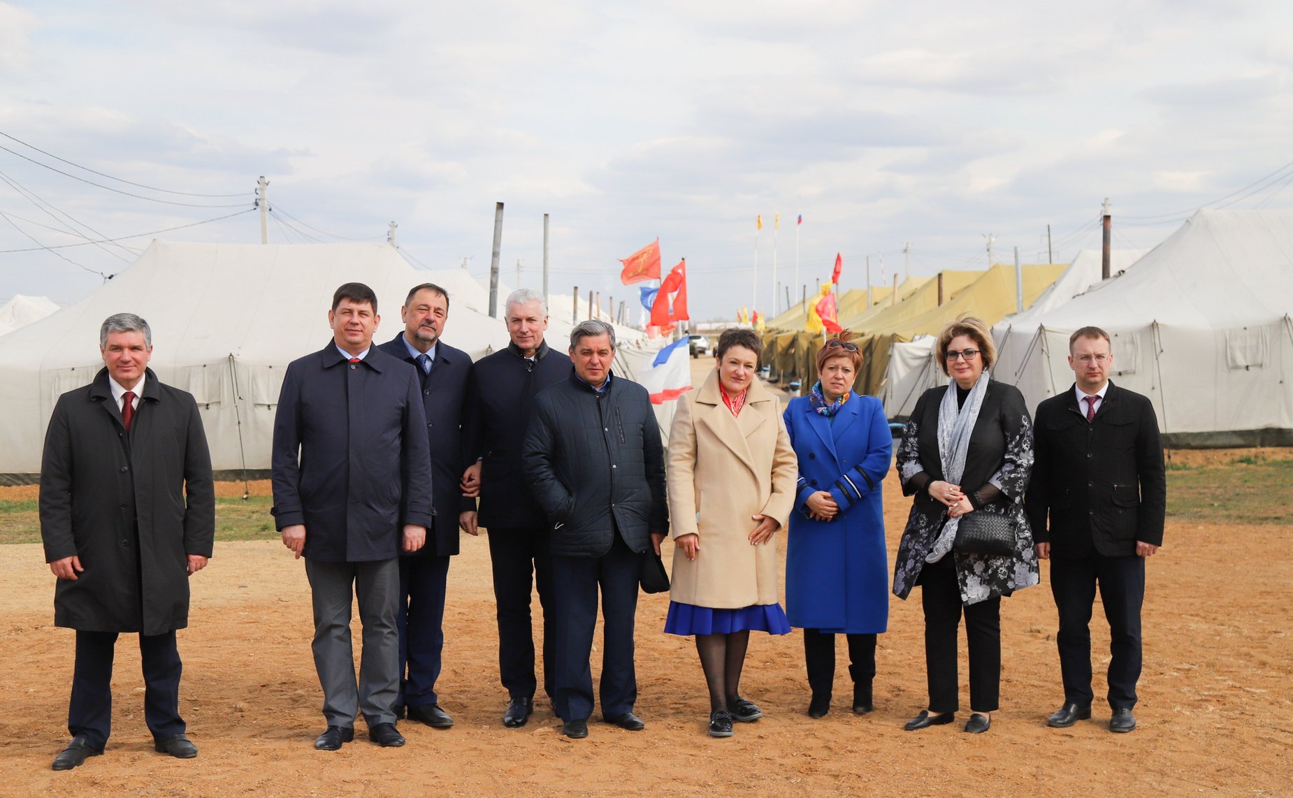 Парламентарии Беларуси и России возложили цветы к монументу Советскому солдату под Ржевом