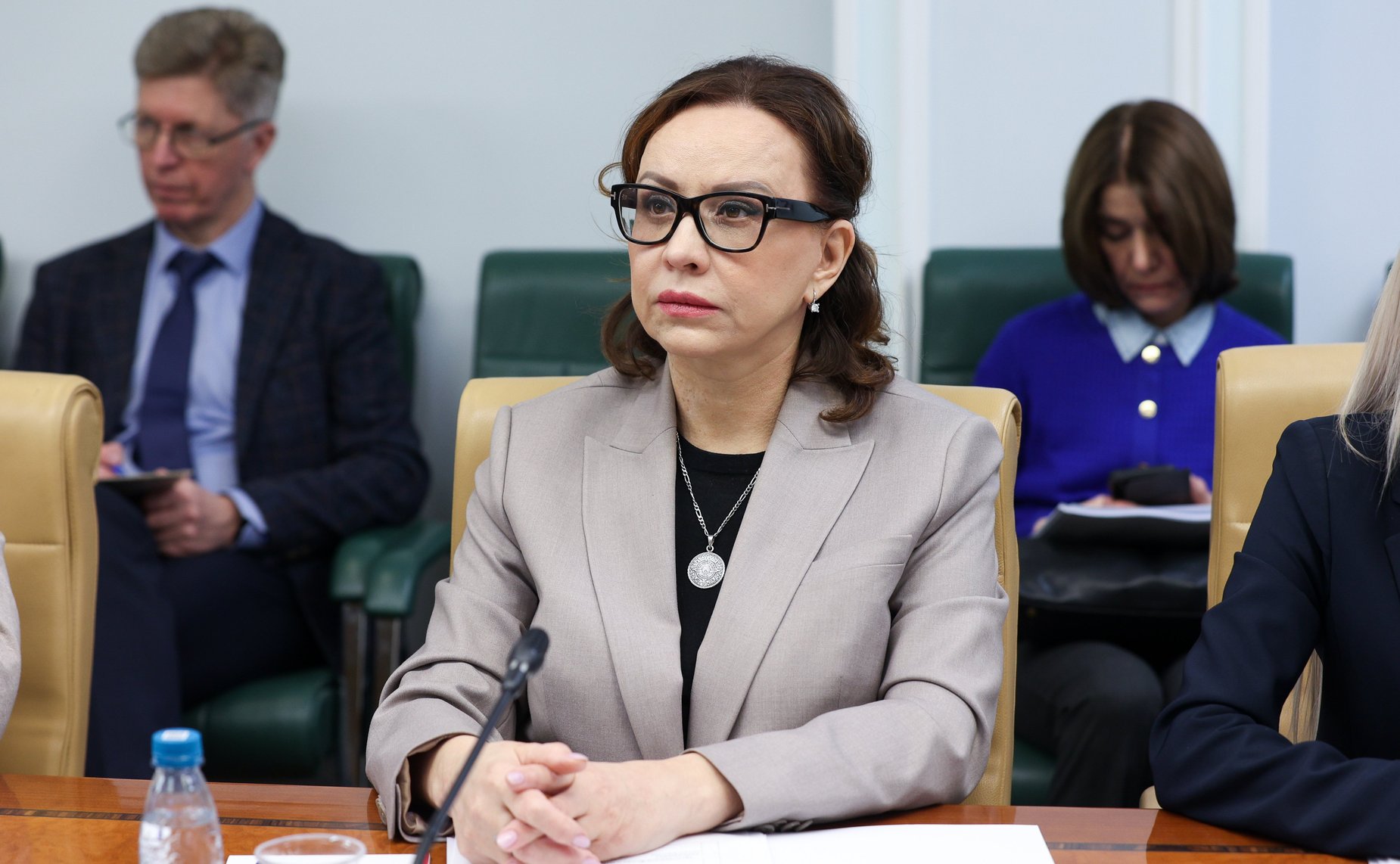 Совещание Комитета СФ по Регламенту и организации парламентской деятельности «Профессиональная этика в деятельности должностных лиц органов публичной власти»