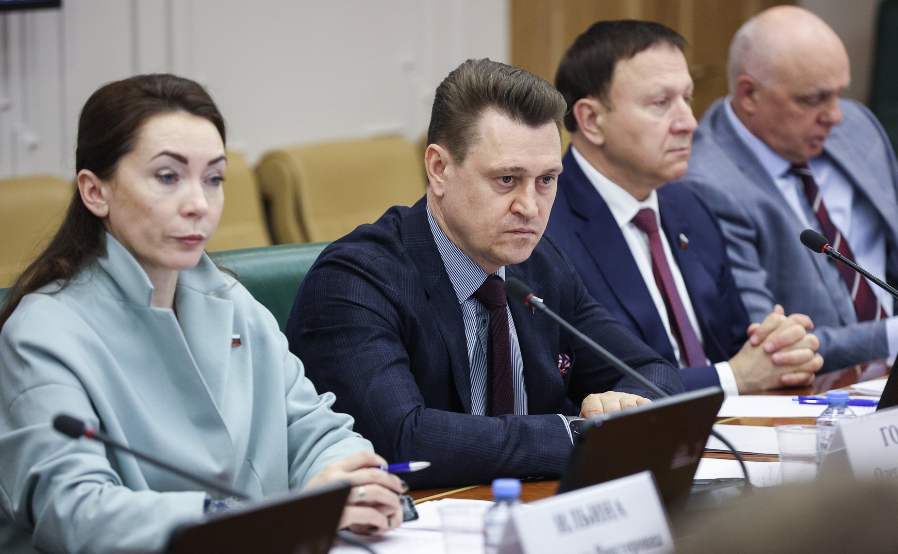 Круглый стол Комитета СФ по экономической политике совместно с Комитетом СФ по науке, образованию и культуре «Проблемы приватизации объектов культурного наследия»