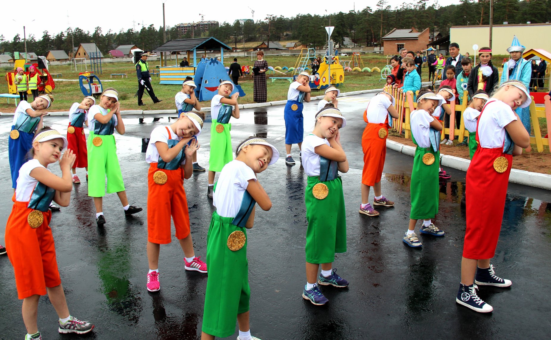 Церемония открытия городка