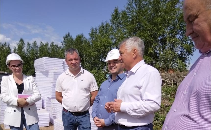 Сергей Михайлов провел совещание по вопросу строительства школы в городе Нерчинске Забайкальского края