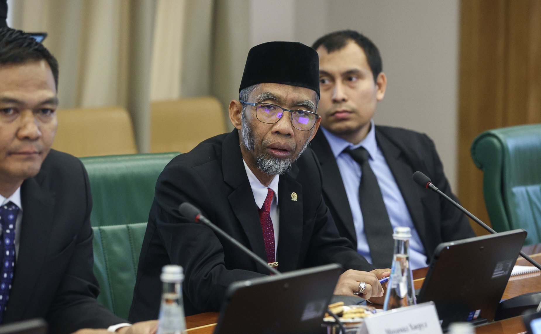 Встреча председателя Комитета СФ по конституционному законодательству и государственному строительству Андрея Клишаса с руководителем Комитета по исследованиям Народного консультативного конгресса Республики Индонезии