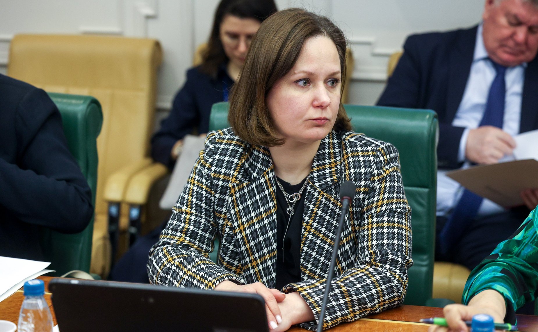 Круглый стол Комитета СФ по международным делам на тему «Международно-правовые инструменты по противодействию западным санкциям в финансово-экономической сфере»