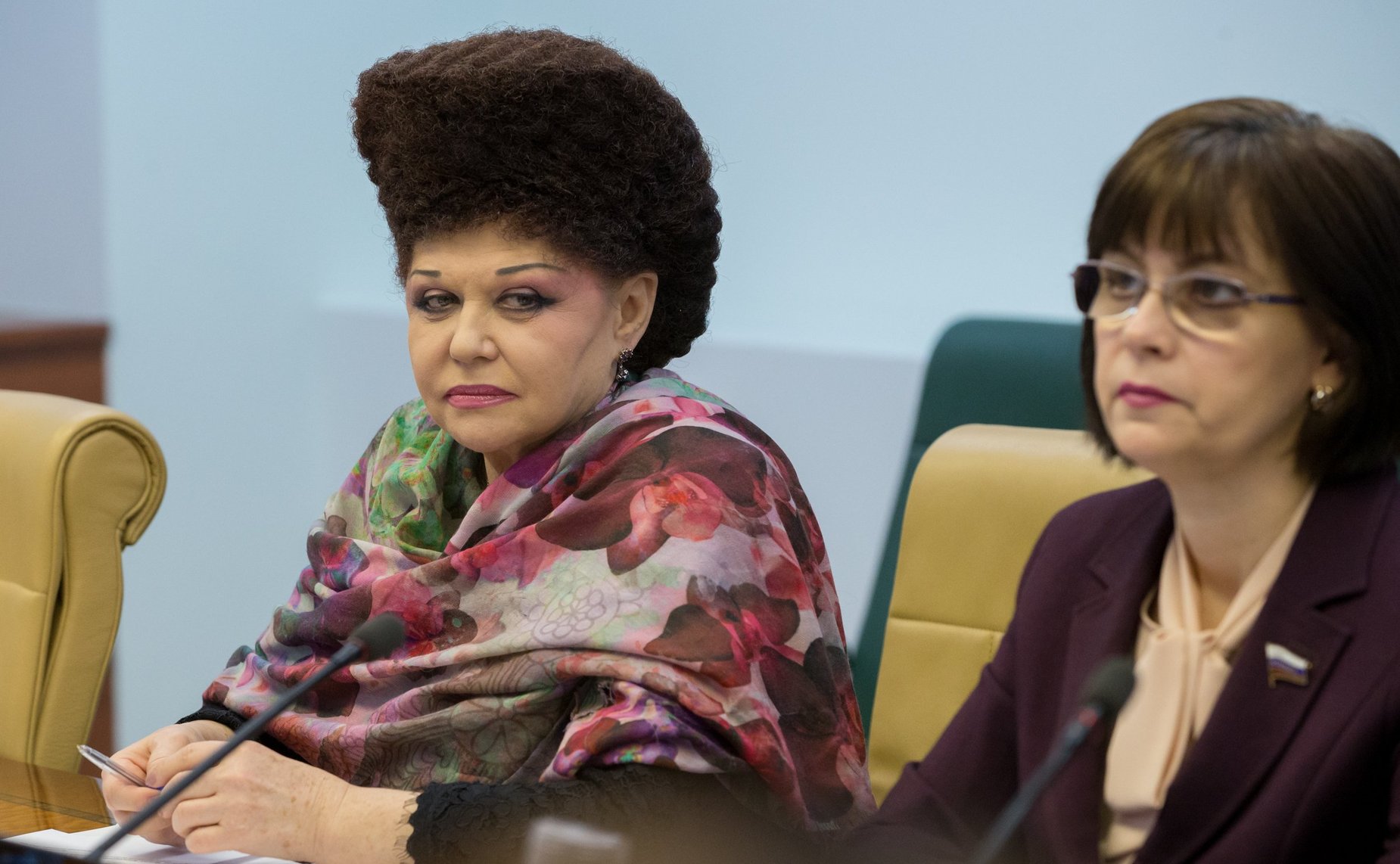 В. Петренко и Е. Попова