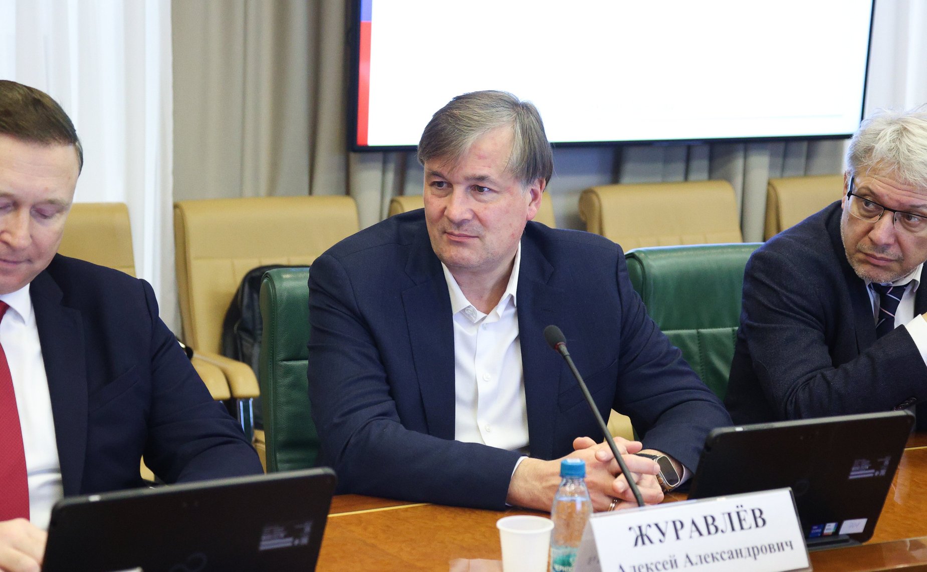 Круглый стол на тему «Развитие экосистемы отечественного программного обеспечения: стратегии поддержки стартапов и малых предприятий в сфере информационных технологий»