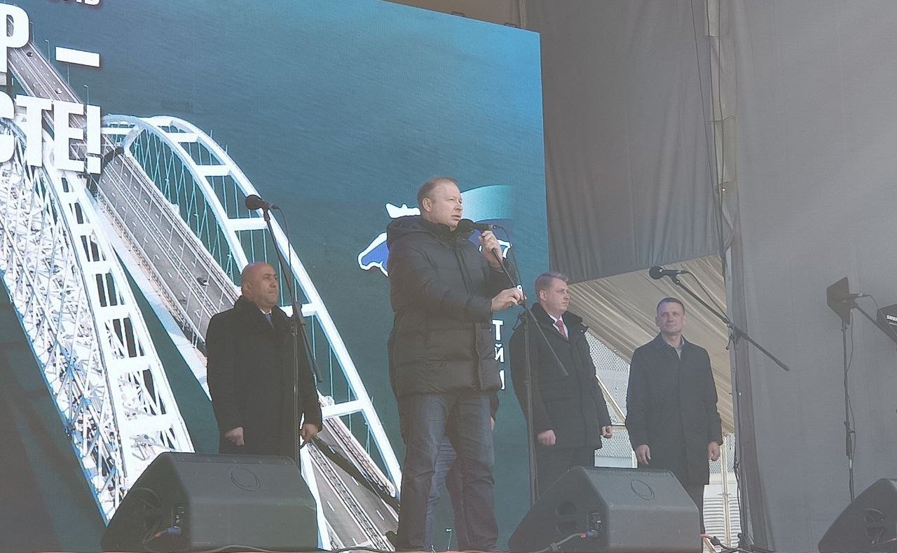 Виктор Шептий принял участие в торжественном митинге-концерте «Крымская весна»