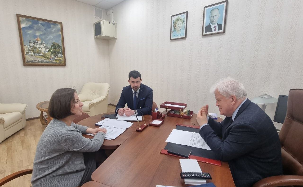 Владимир Чижов в рамках региональной недели провел ряд встреч