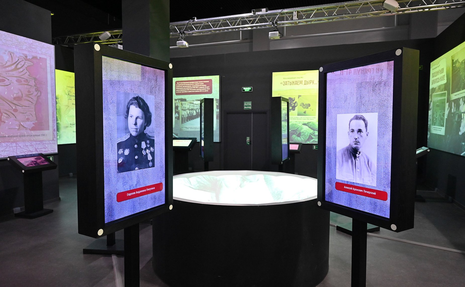 В Ростове-на-Дону состоялась торжественная церемонии награждения детей и подростков памятными медалями Совета Федерации «За проявленное мужество»