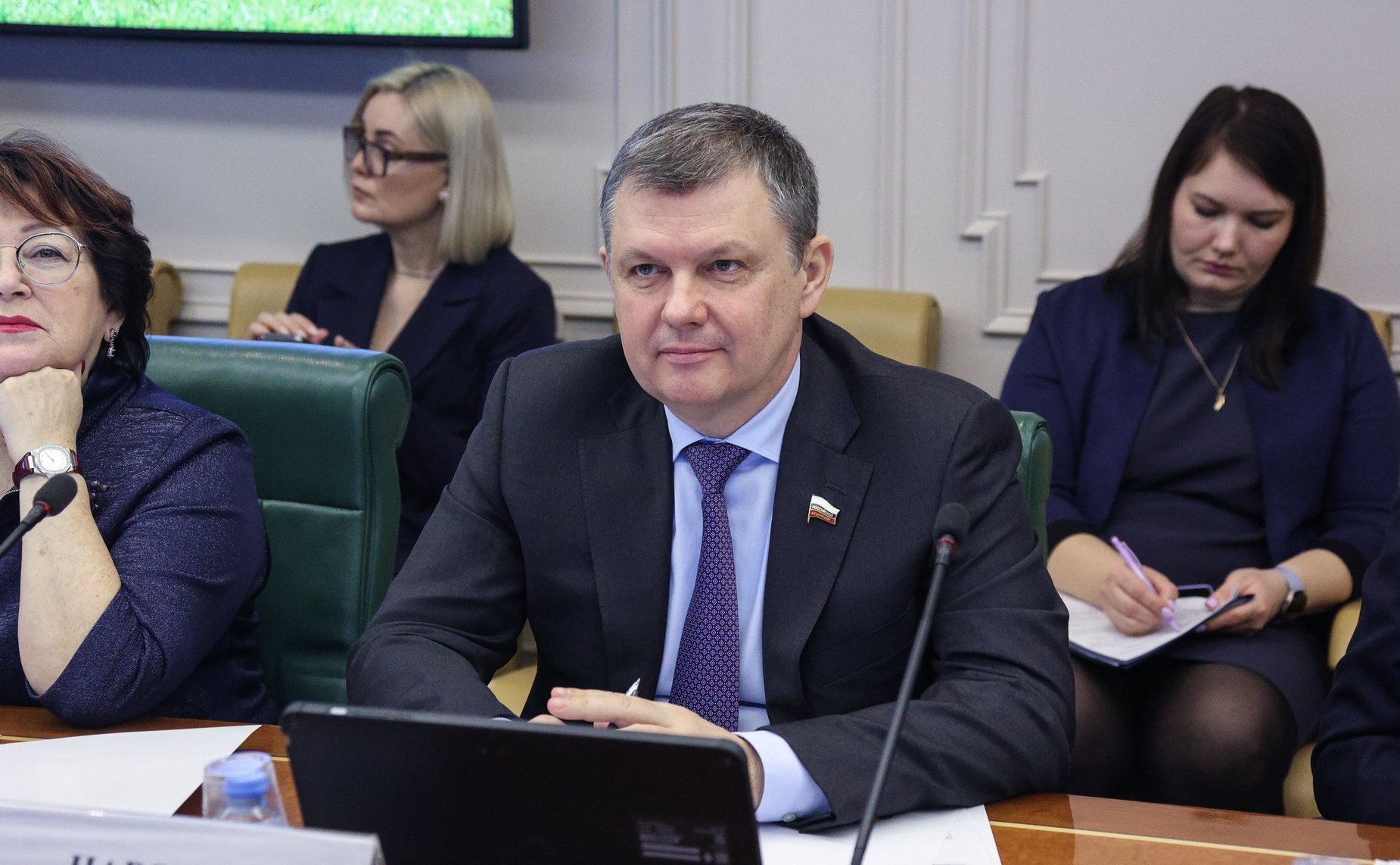 Александр Наролин