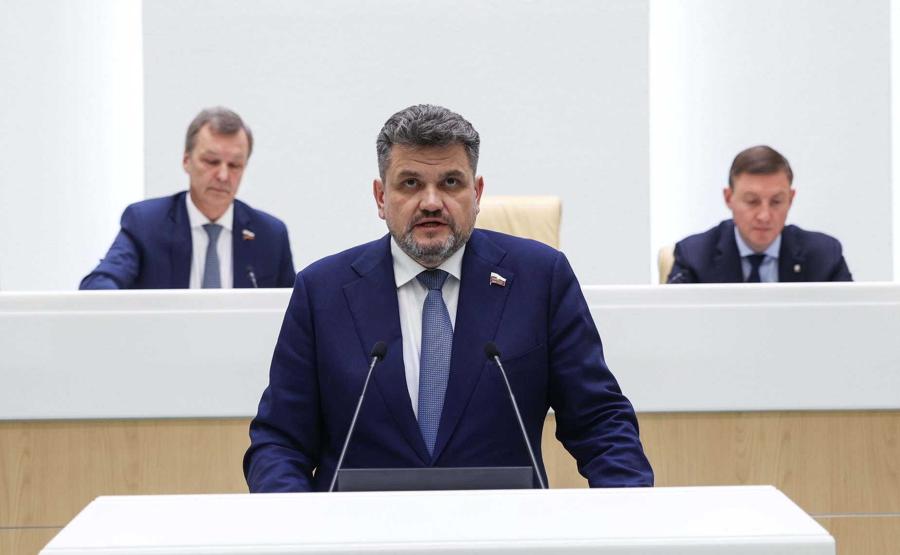 Александр Жуков