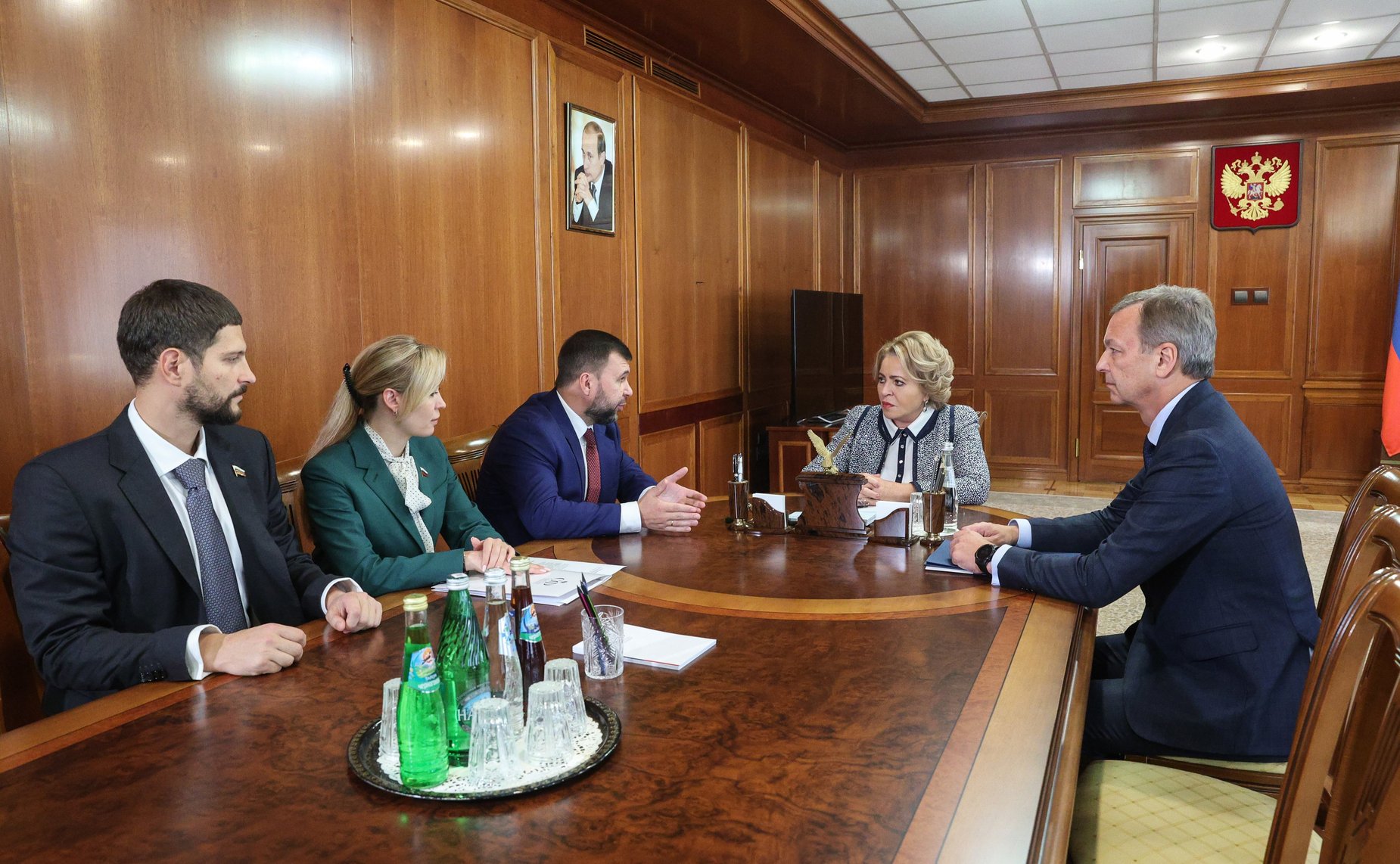 Председатель Совета Федерации Валентина Матвиенко провела встречу с главой Донецкой Народной Республики Денисом Пушилиным