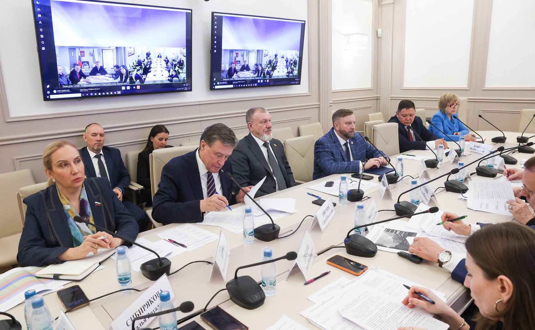 Совещание Комитета Совета Федерации по социальной политике на тему «Строительство объектов здравоохранения, находящихся на контроле в СФ»