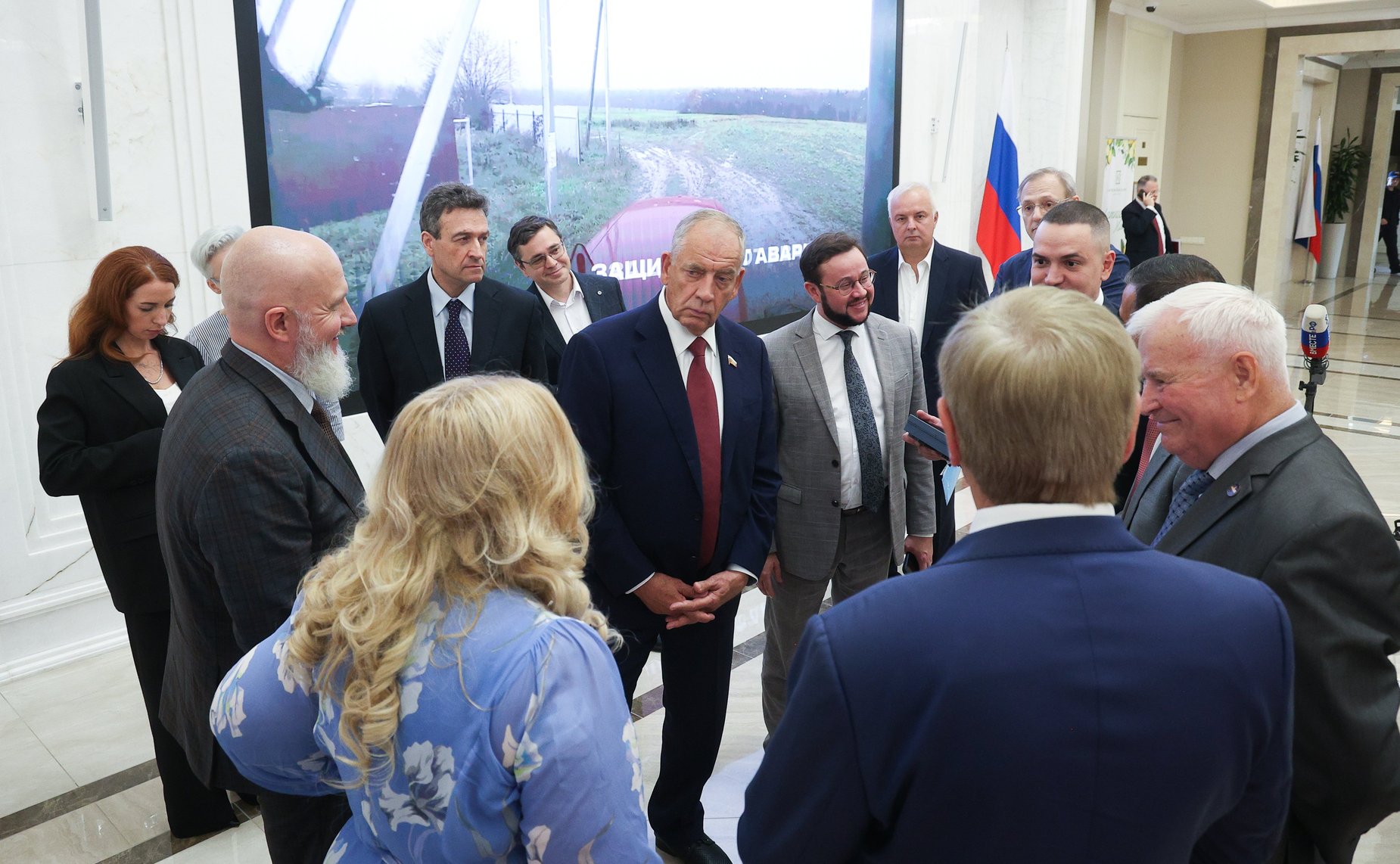 Открытие в Совете Федерации выставки «Робототехника в современном мире на примерах технологий отечественного производителя Когнитив Пилот»