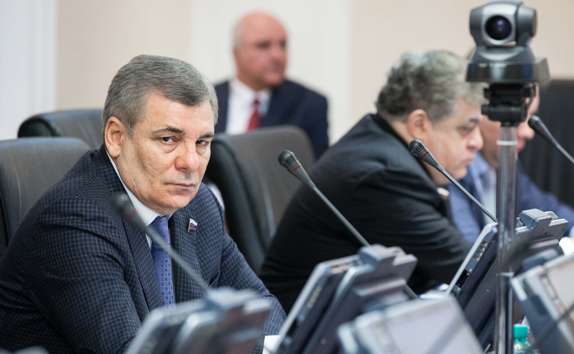 А. Каноков на заседании Комитета по международным делам