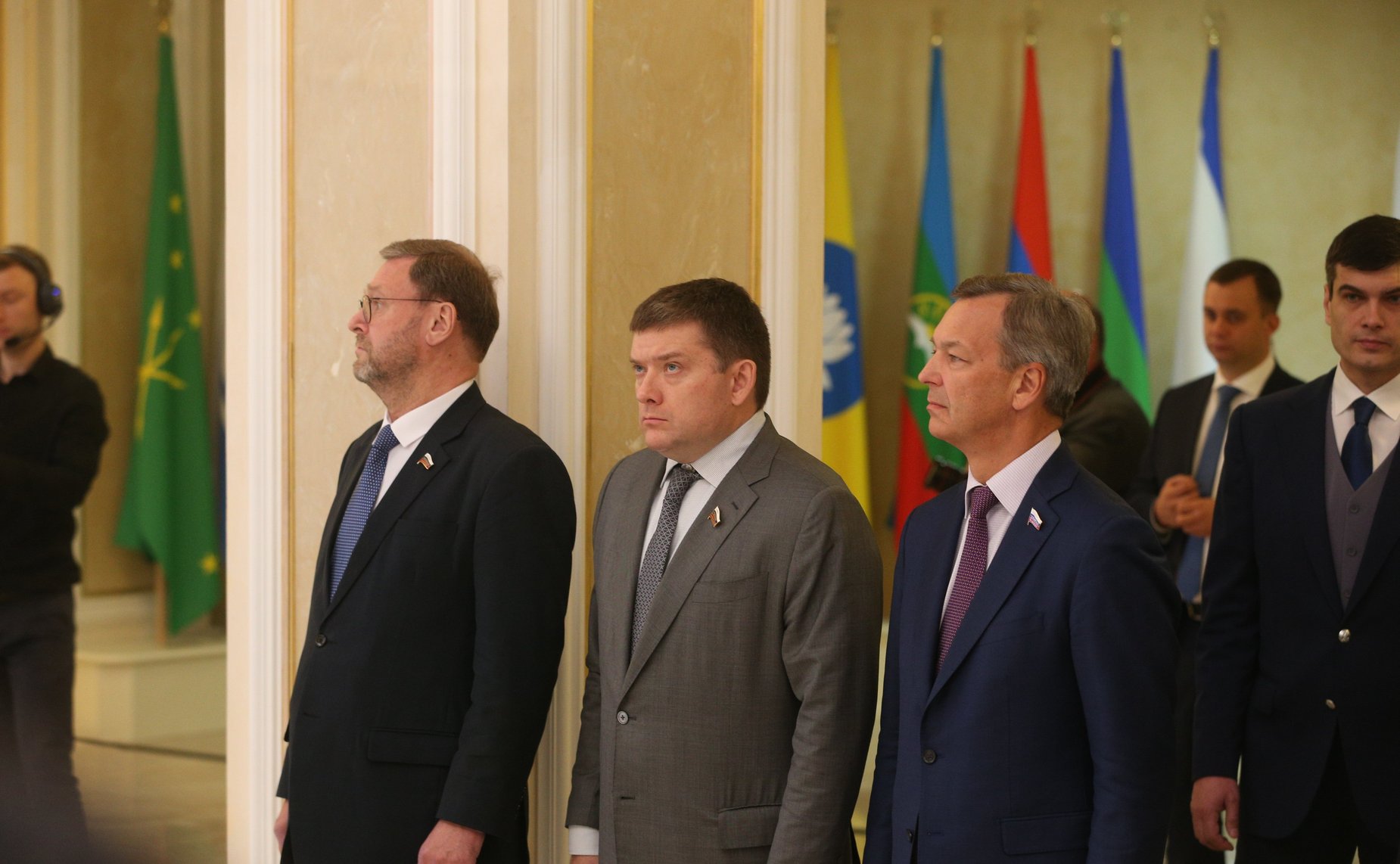 Торжественная церемония установки флагов новых субъектов Российской Федерации – Донецкой и Луганской народных республик, Запорожской и Херсонской областей