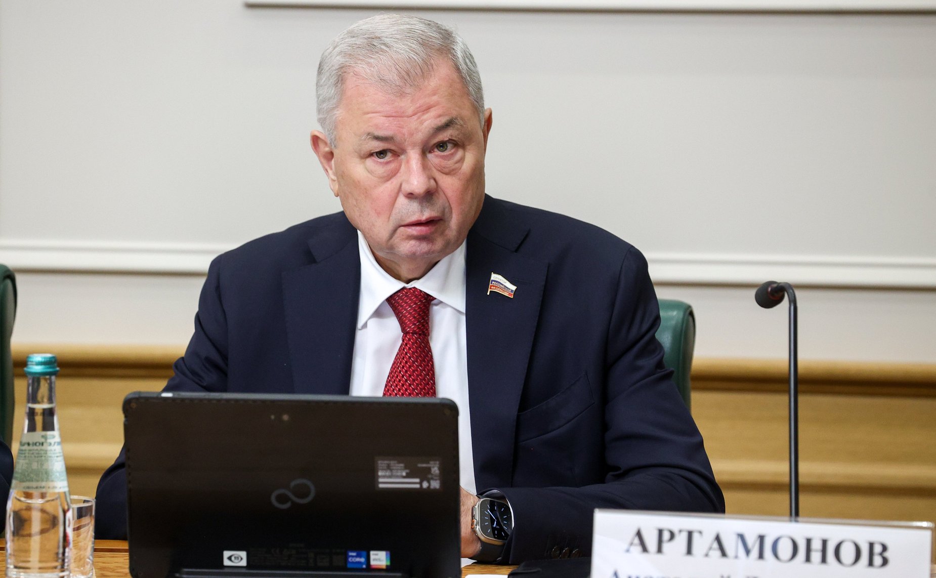 Анатолий Артамонов