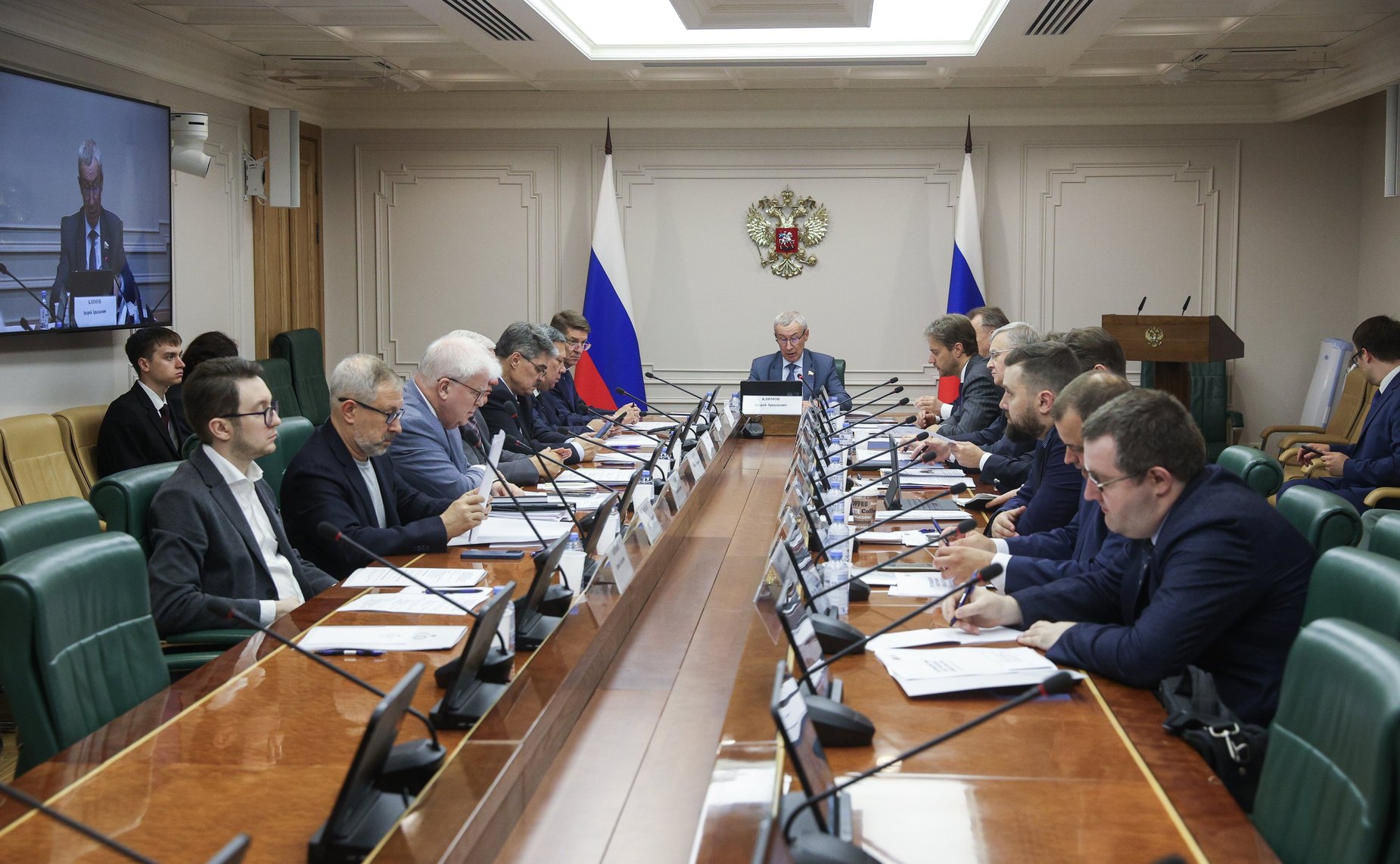 Заседание Комиссии СФ по защите государственного суверенитета и предотвращению вмешательства во внутренние дела Российской Федерации